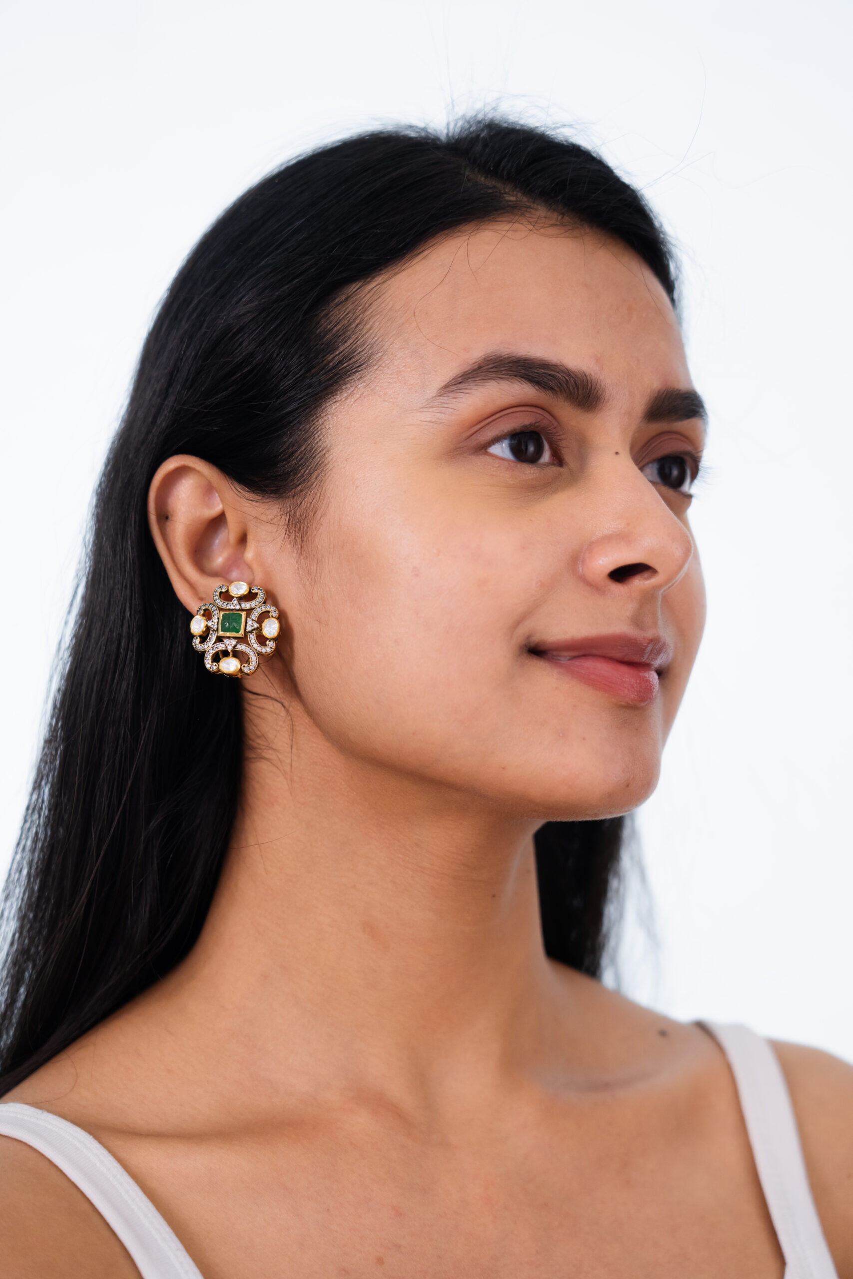 Secret Garden Emerald & Pearl Studs - Image 2