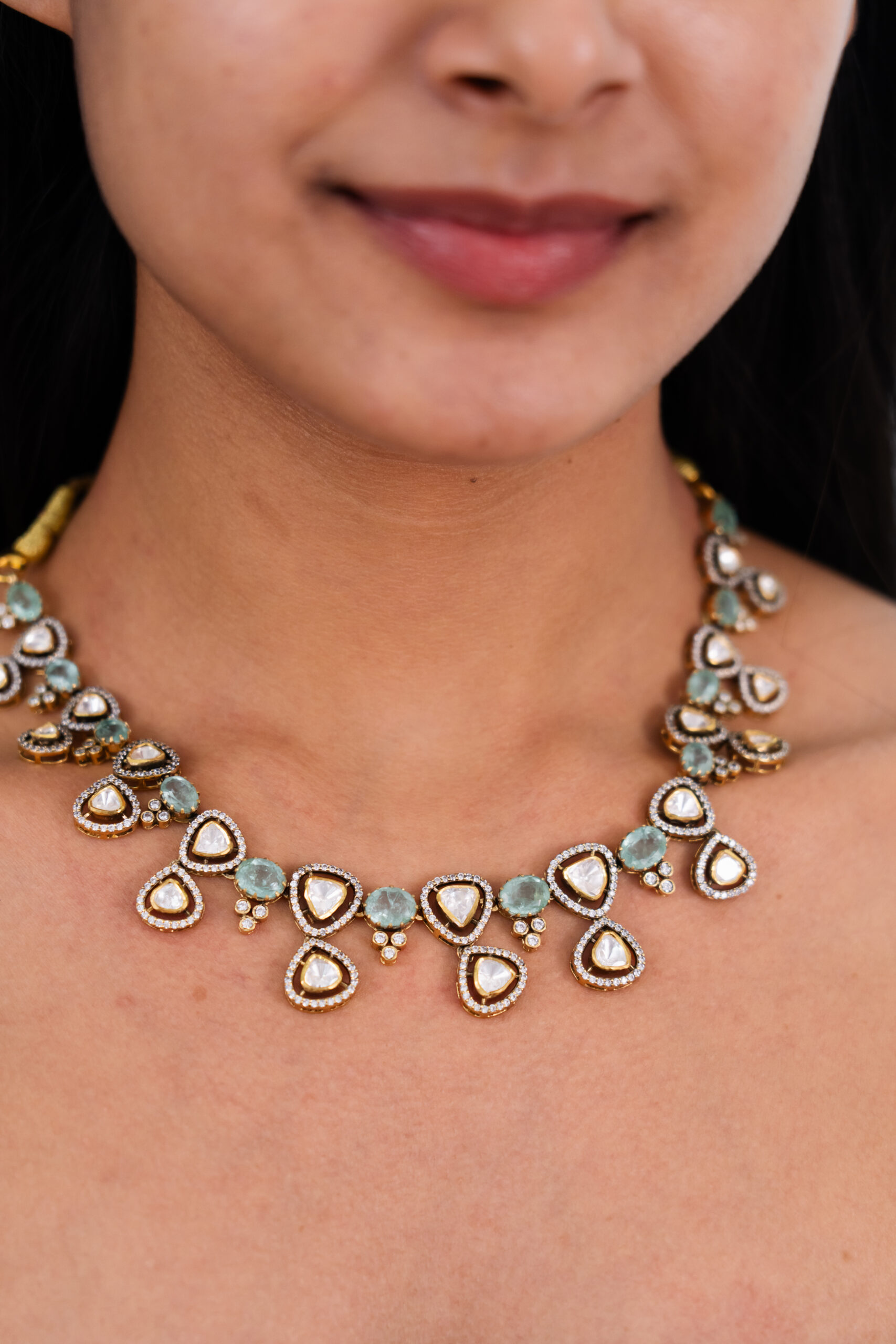 Radiant Mozonite Green Quartz Accent Necklace - Image 2