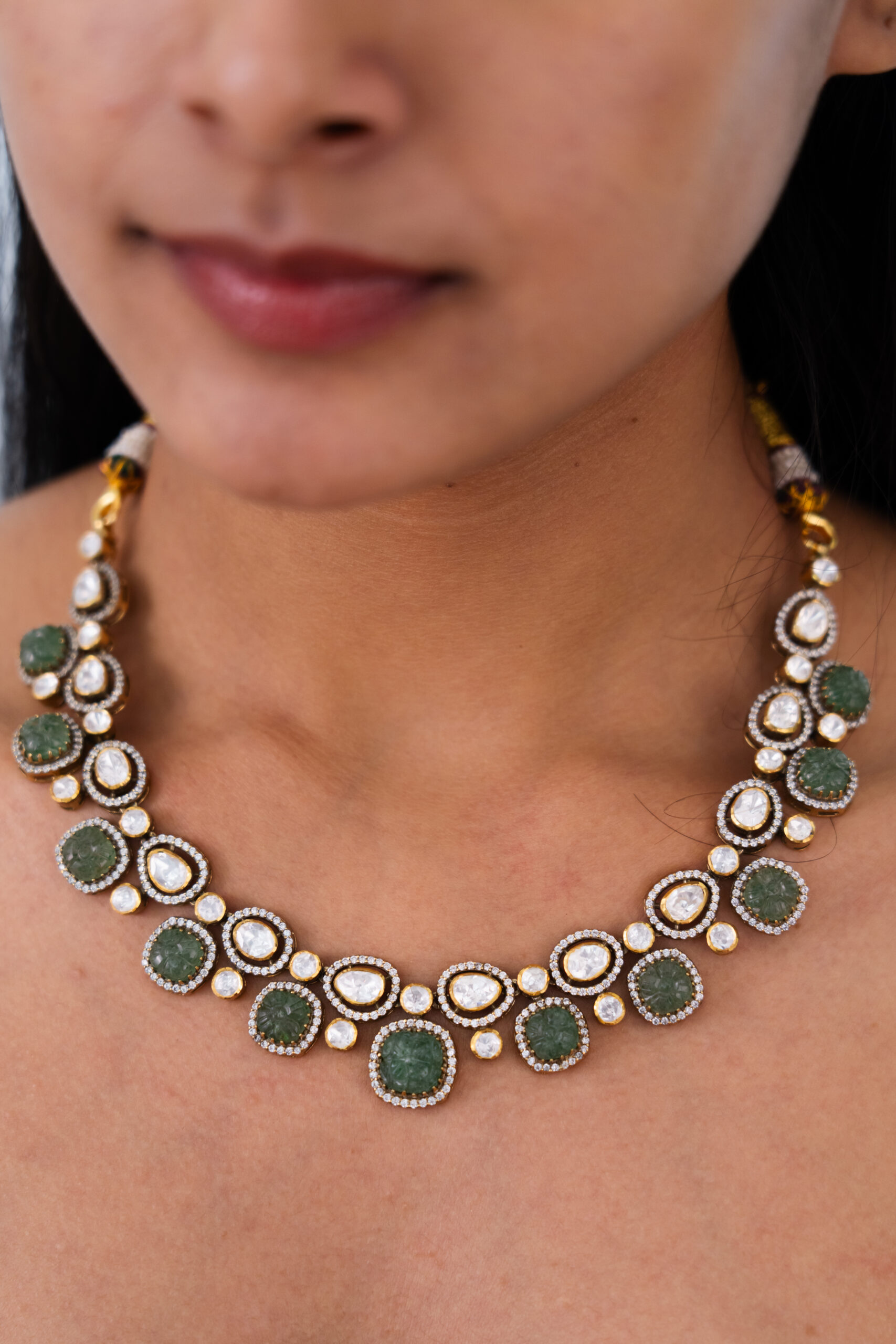 Emerald & Mozonite Link Necklace - Image 2
