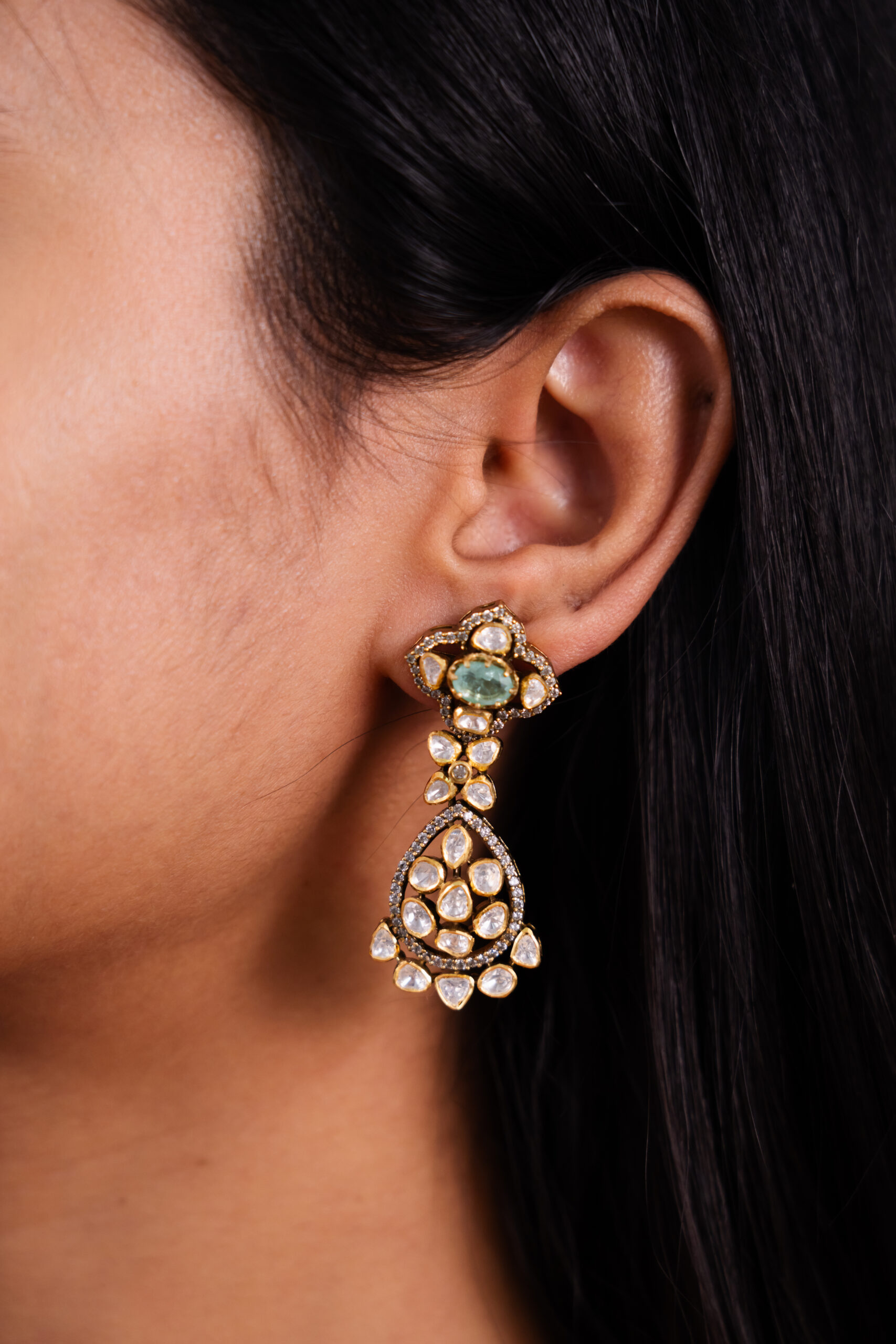 Emerald & Polki Teardrop Earrings - Image 3