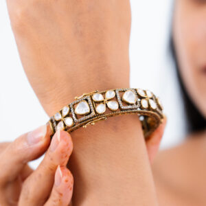 Antique Finish Polki Bangles